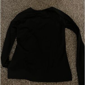 BLACK WORKOUT TOP